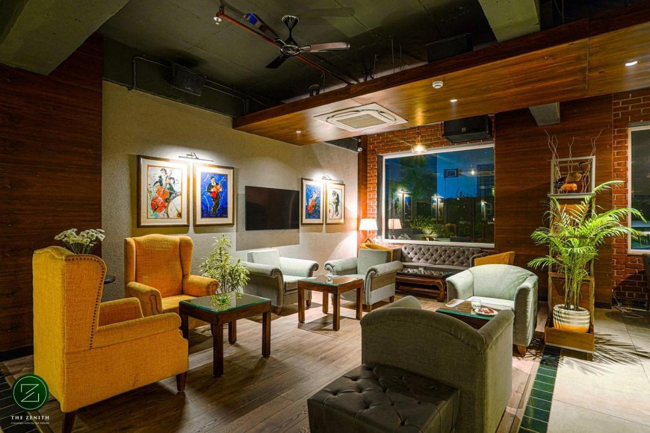 The Zenith - A Boutique Hotel By Hot Millions Mohali Exterior photo